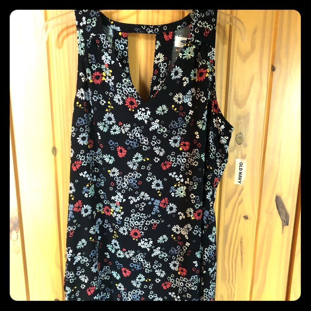 ***NWT cute Old Navy dress***